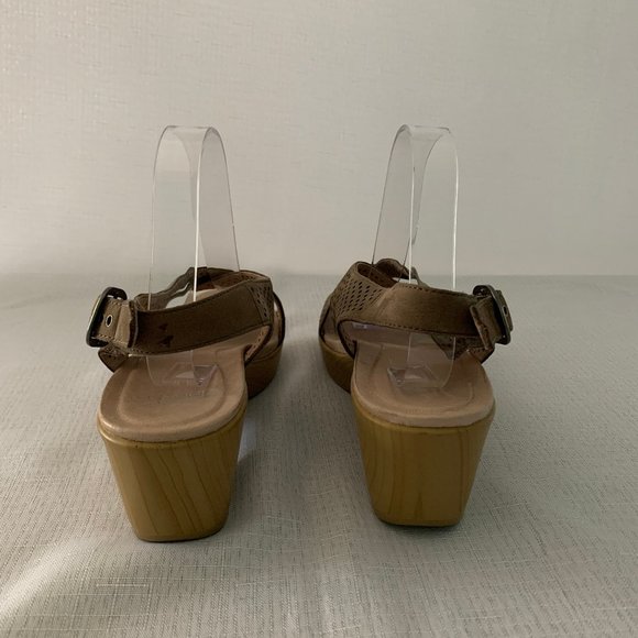 DANSKO Jacinda Perforated Sandals - Picture 3 of 9